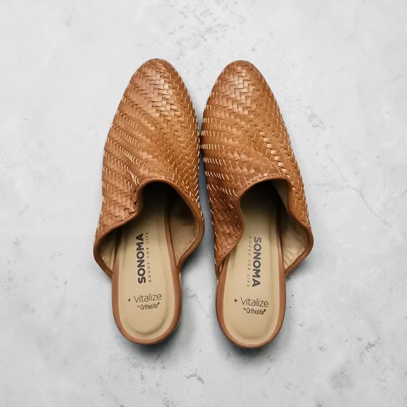 SONOMA Tan Woven Leather Slip-On Clogs - Picture 4 of 4